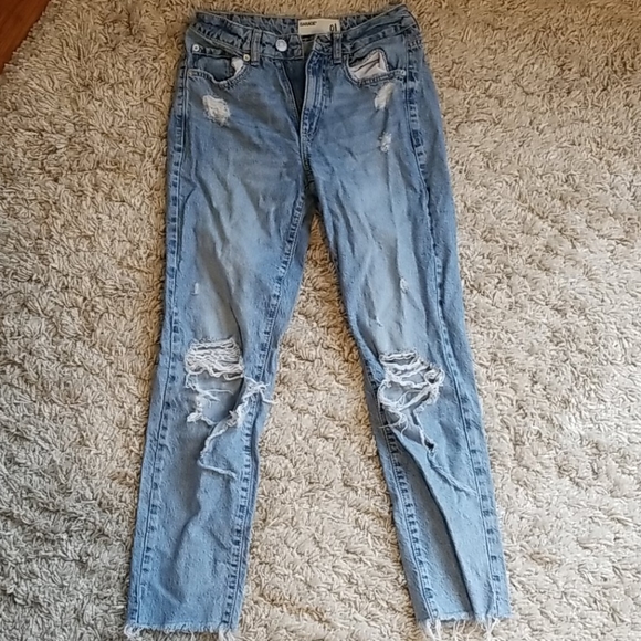 Ripped Jeans - Picture 1 of 2